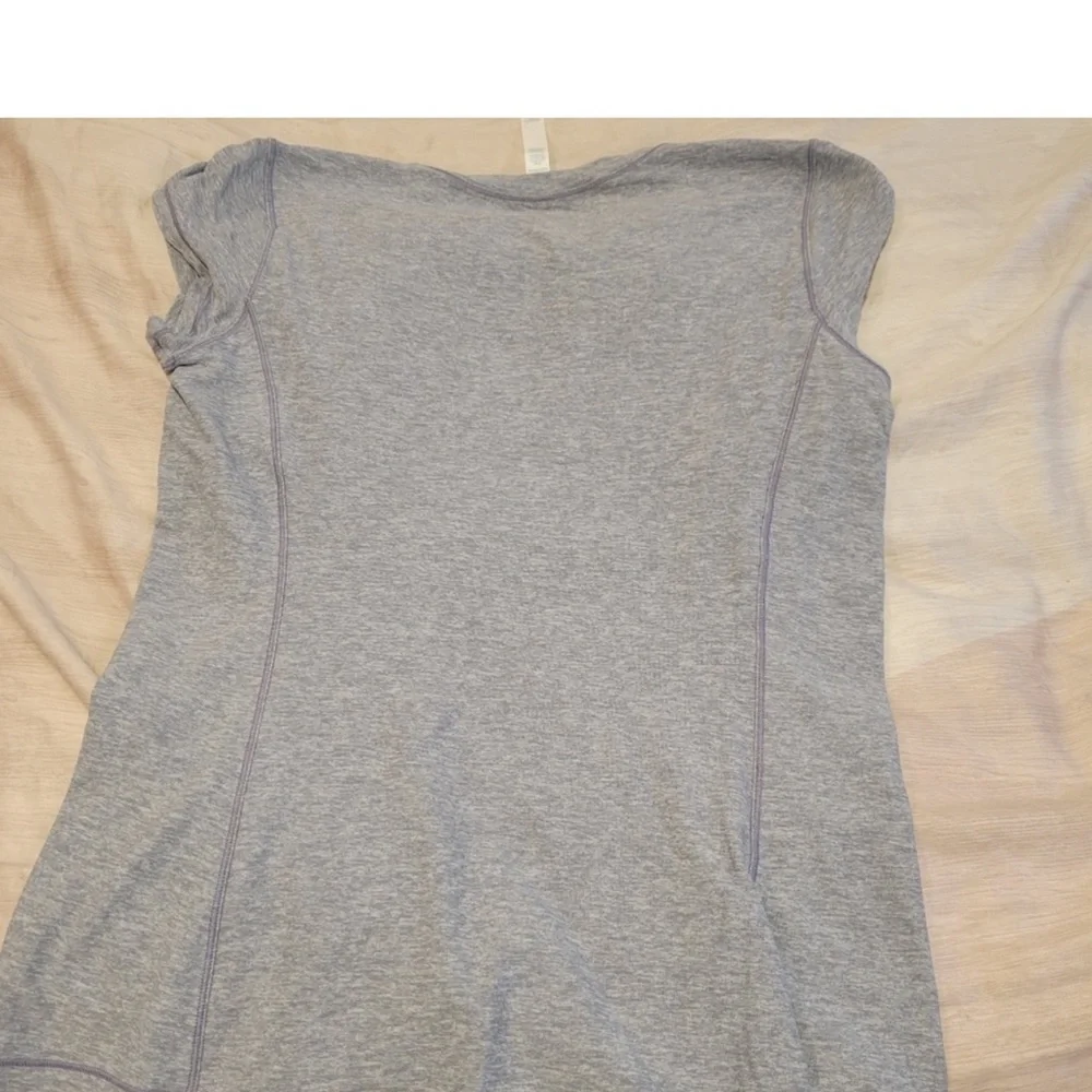 Lululemon gray cap sleeve yoga exercise casual Athletic shirt size 8